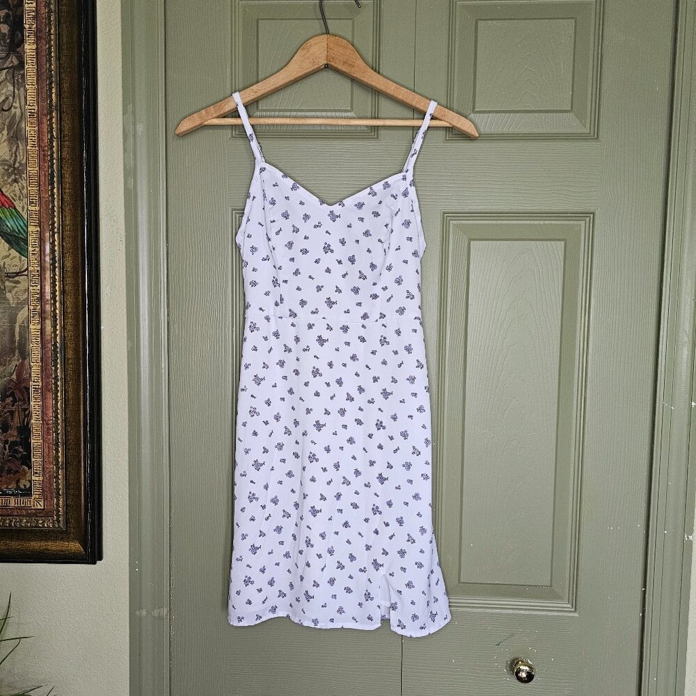 Hollister Sundress - white mauve flowers - size XS